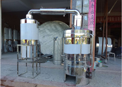 酿酒爱好者要注意哪些选购"白酒酿酒设备"的方面？